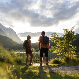 Impressions of a hike on the Lautersee near Mittenwald, © Alpenwelt Karwendel | Wolfgang Ehn